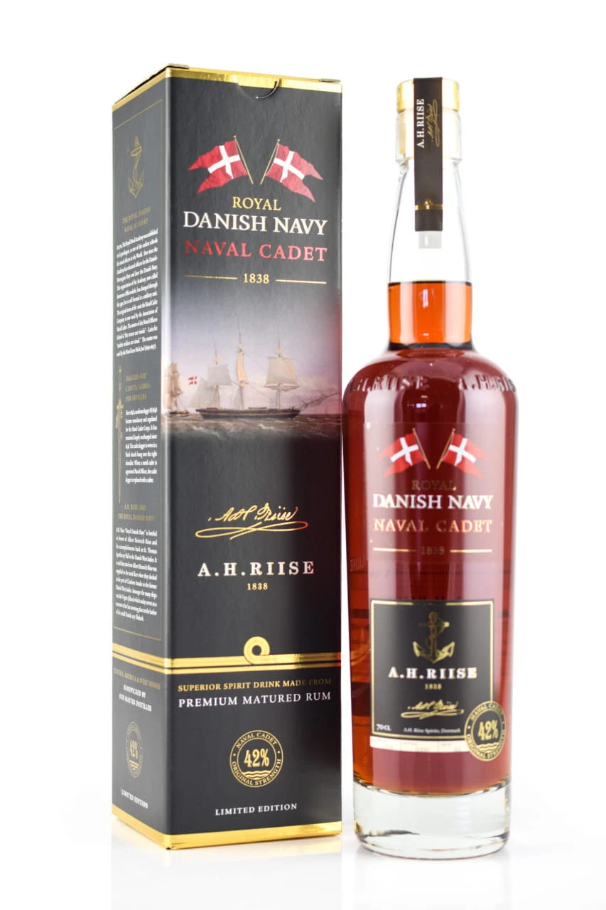 A.H. Riise Royal Danish Navy Naval Cadet 42%vol. 0,7l